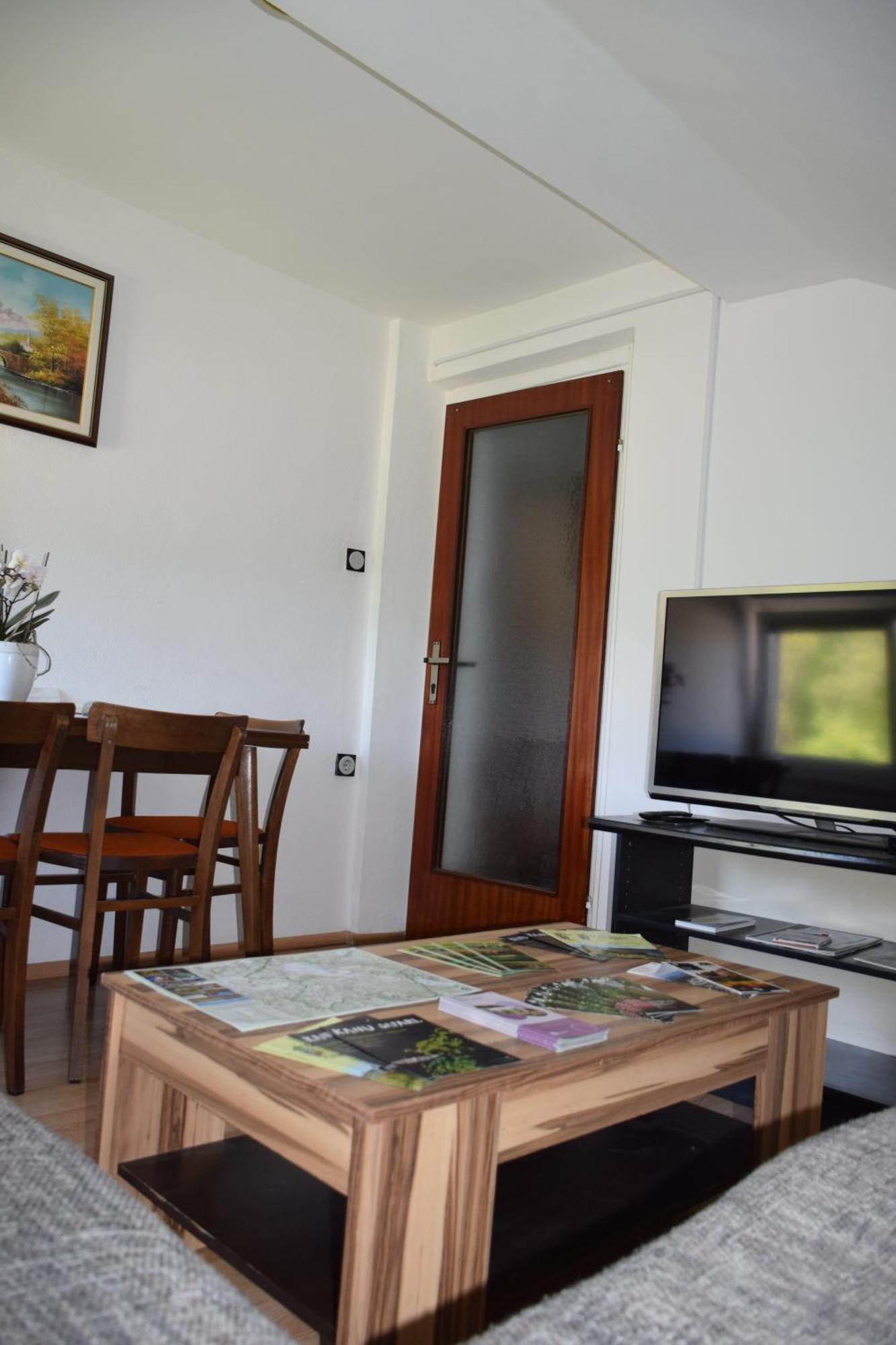 Apartma Narava Apartamento Begunje pri Cerknici Quarto foto